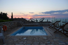 Villa Thetis with pool where the sunsets fade away